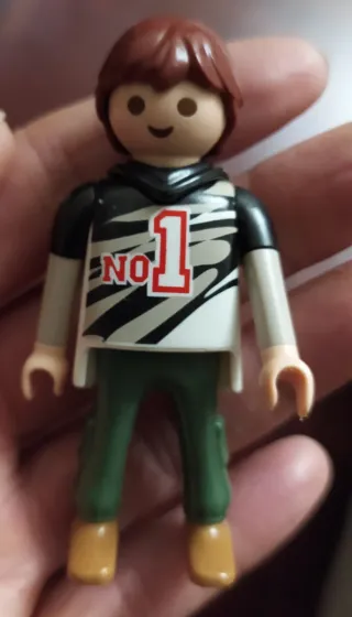 Coche Playmobil deportivo con llamas