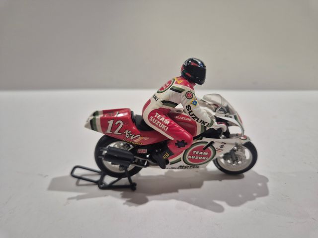 Suzuki RGV 500cc Juan Lopez Mella