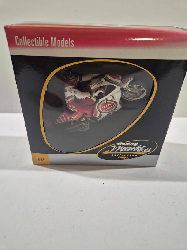 Suzuki RGV 500cc Juan Lopez Mella