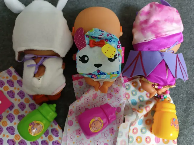 Lote de 3 muñecas Bellies con accessori