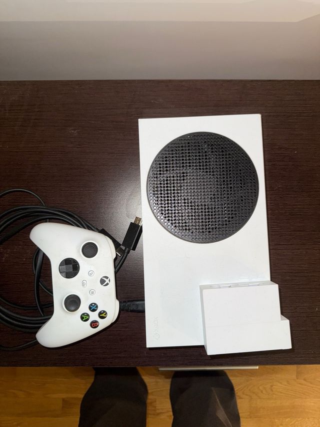 Xbox Series S + Pilas Recargables