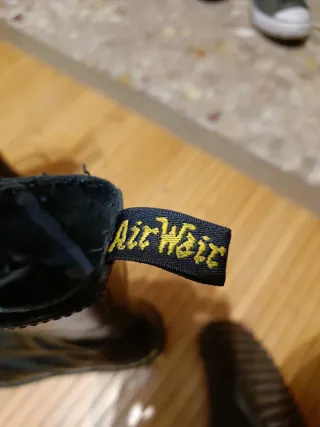 Botas Dr. Martens 14 ojales cremallera