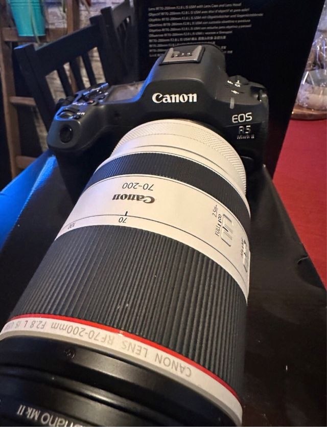 Canon R5 Mark II + RF 70-200mm F/2.8