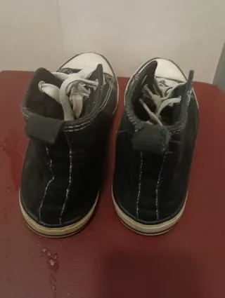 Zapatillas Converse altas negras y blancas