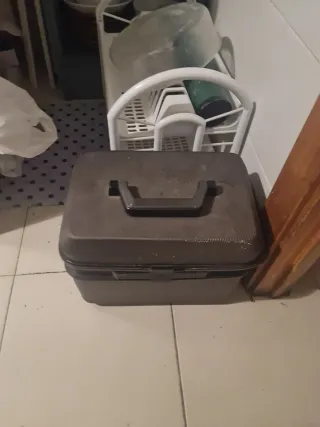 Caja de herramientas negra