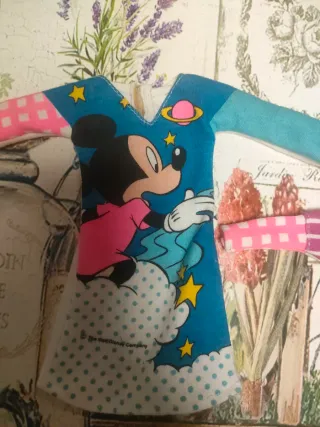 Pijama y camiseta Disney Barbie Mickey y Donald