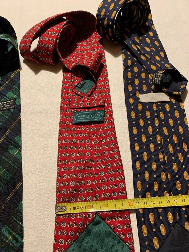 Tre cravatte in pura seta vintage