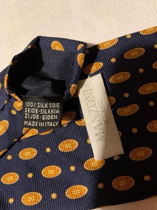 Tre cravatte in pura seta vintage