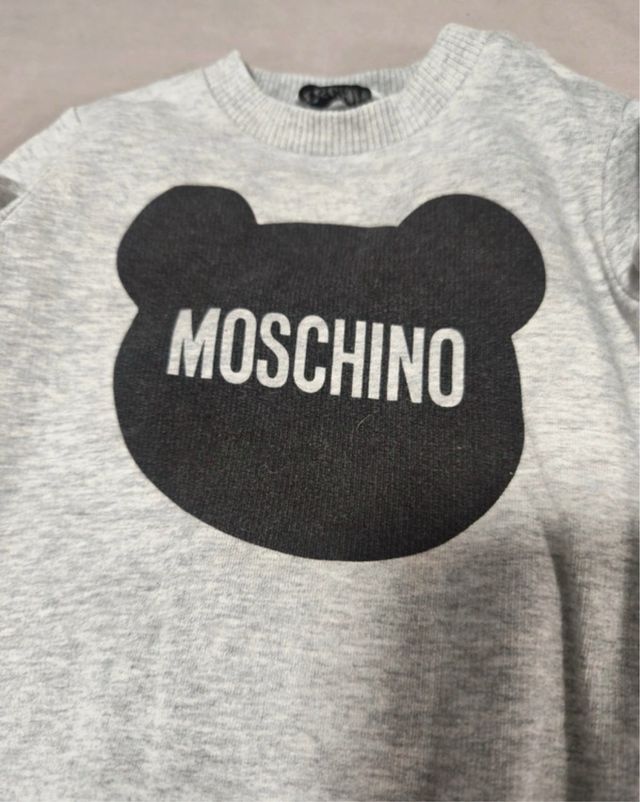 Conjunto bebé Moschino gris y negro 9-12 meses