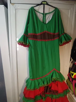 Vestido de gitana verde y rojo XL