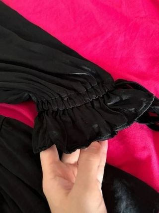 H&M vestido negro satinado corto gótico