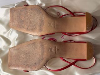 Di Sandro sandalias rojas de tacón cuadrado