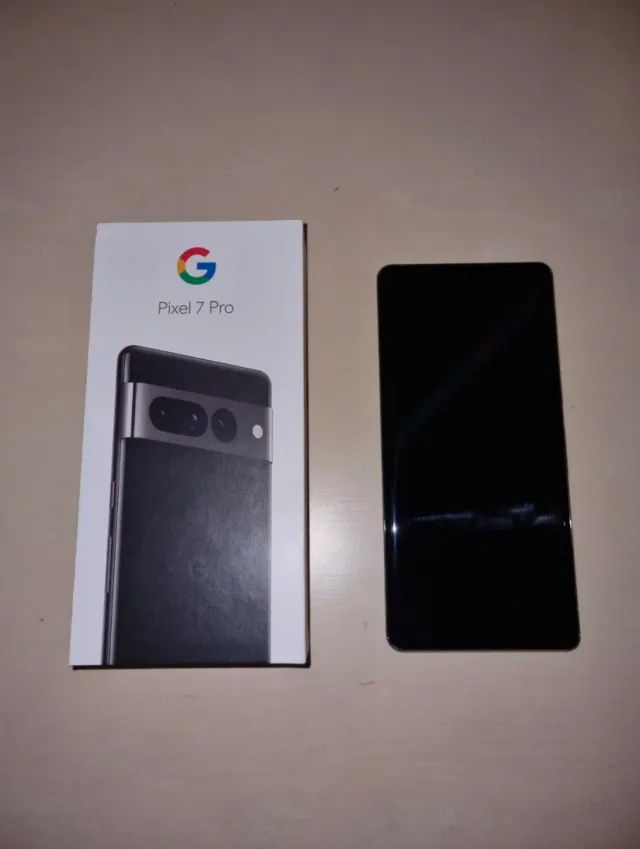 Google Pixel 7 Pro 128GB Preto/Prateado