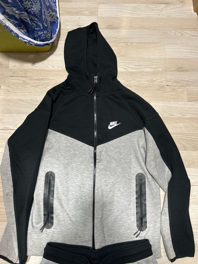 Conjunto Chándal Nike Gris y Negro
