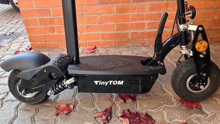 Patinete Eléctrico TinyTom con Asiento