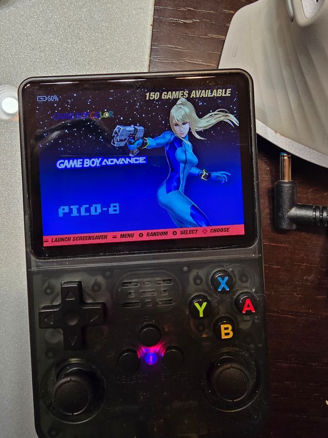 Consola Retro R36S Preta