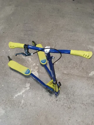 Patinete 3 Ruedas Azul y Amarillo