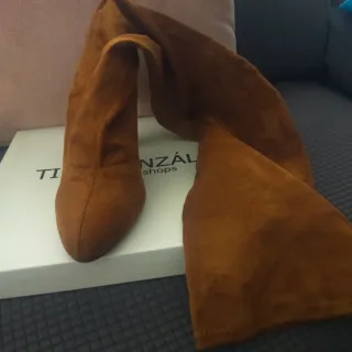 Botas altas tacón marrón