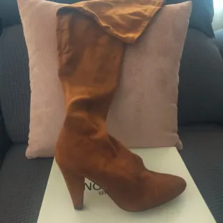 Botas altas tacón marrón