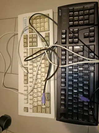 3 Tastiere PC PS2 QWERTY