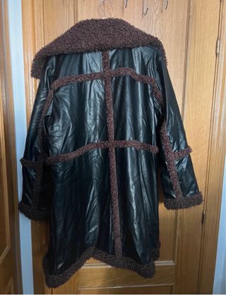 Abrigo largo H&M con borreguito