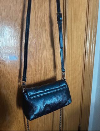 Bolso Zara azul pequeño con cadena