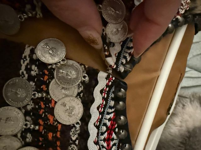 Abrigo estampado leopardo y flecos