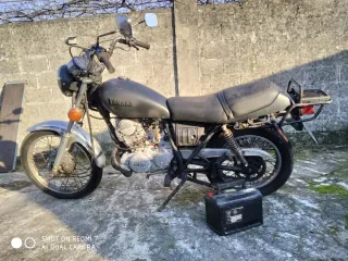 Yamaha SR 250 para piezas o restaurar