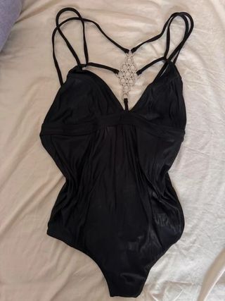 Bañador negro efecto cuero con detalle