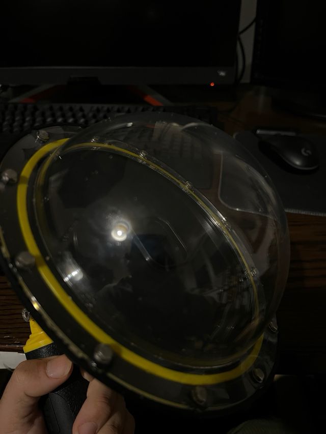 Custodia Domo GoPro + 2 Batterie + Caricabatterie