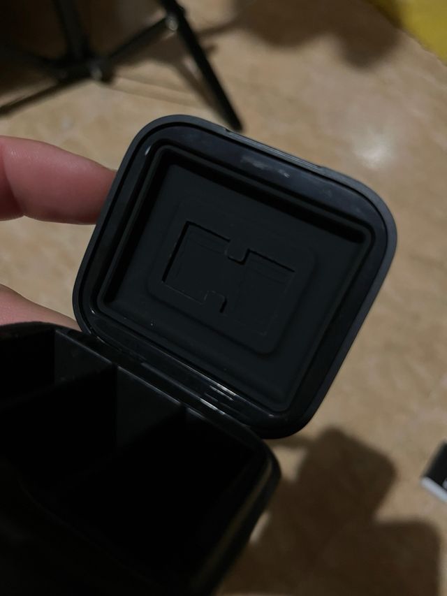 Custodia Domo GoPro + 2 Batterie + Caricabatterie