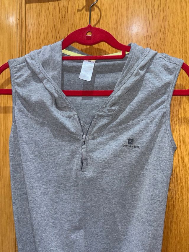 Vestido deportivo Domyos gris sin mangas