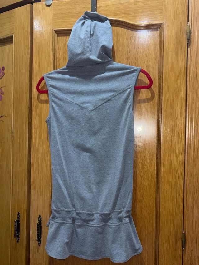 Vestido deportivo Domyos gris sin mangas