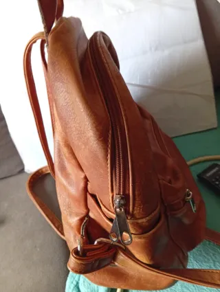 Bolso Mochila Piel Marrón más monedero piel