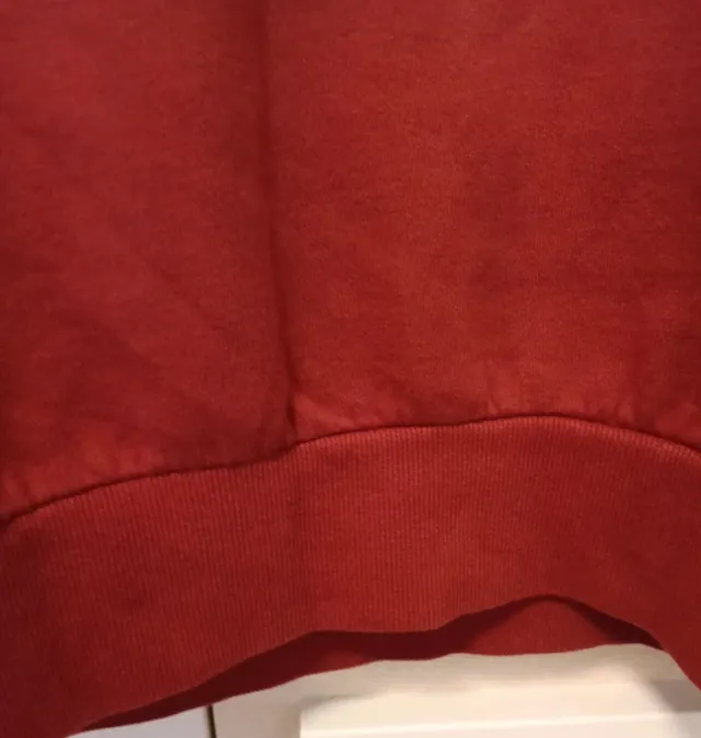 Sudadera  bourdeos Tiffosi con etiqueta