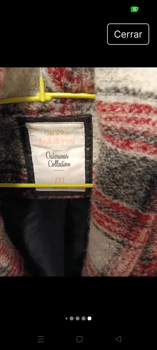 Abrigo cuadros rojo y negro