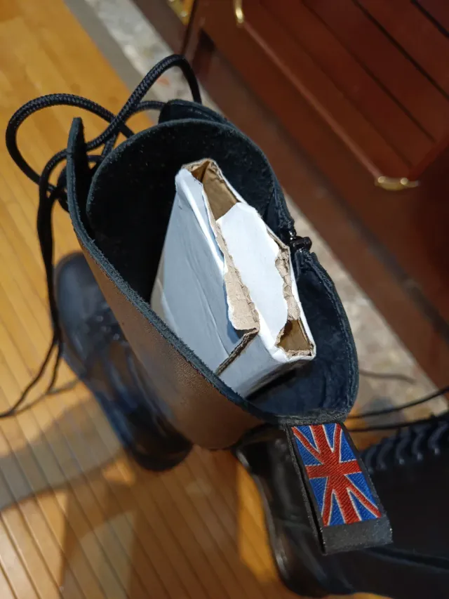 Botas militares 20 ojales negras