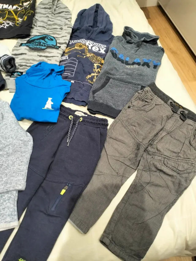 Lote Ropa Invierno Niños 4 Años. 20 piezas