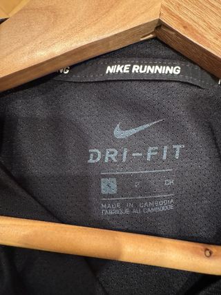 Camiseta deportiva Nike Running Negra Talla S