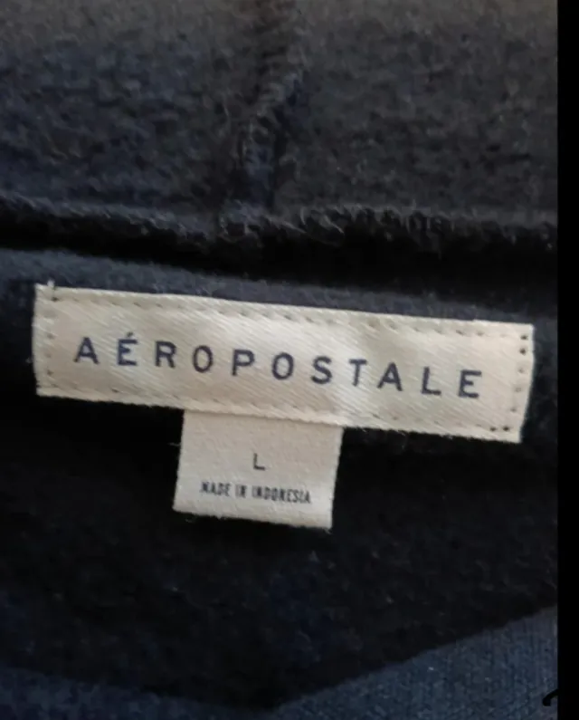 Sudadera Aero Negra con Capucha