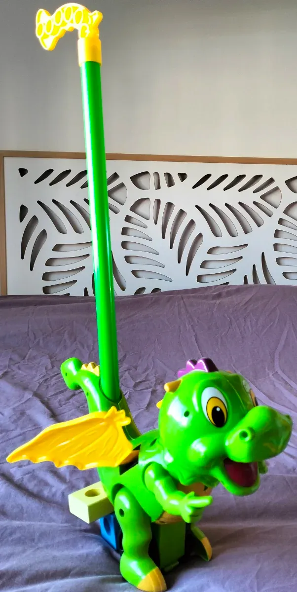 Juguete Dragón Sonoro Verde