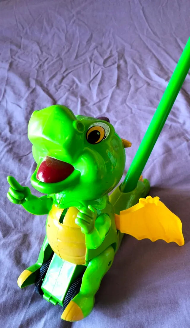 Juguete Dragón Sonoro Verde
