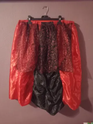 Disfraz naranja y negro