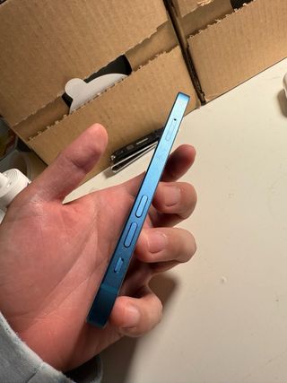 iPhone 13 mini blu