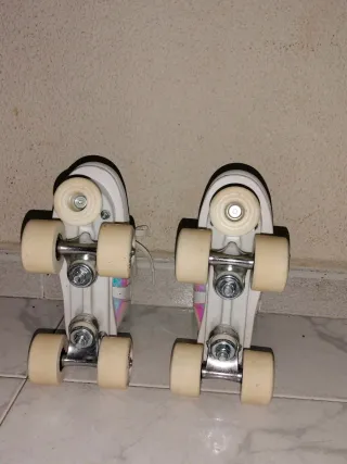 Patines blancos talla 35
