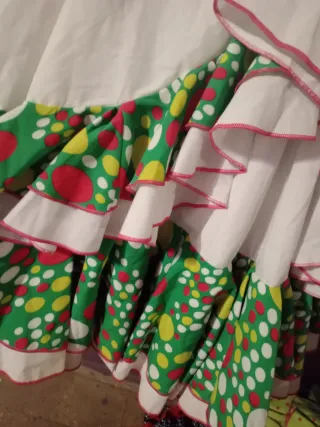 Falda flamenca volantes lunares