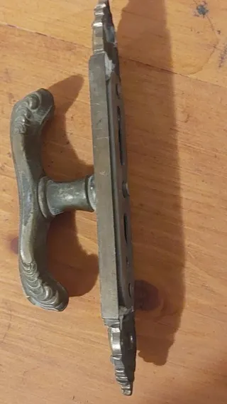 Maniglia per finestra in ottone