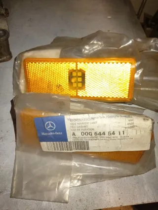2xLuz Marcadora Lateral Mercedes-Benz A000544511