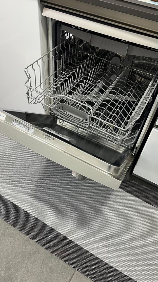 Lavavajillas Balay Acero Inox. con Bandej poco uso