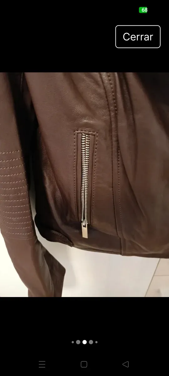 Cazadora Camauei con etiqueta